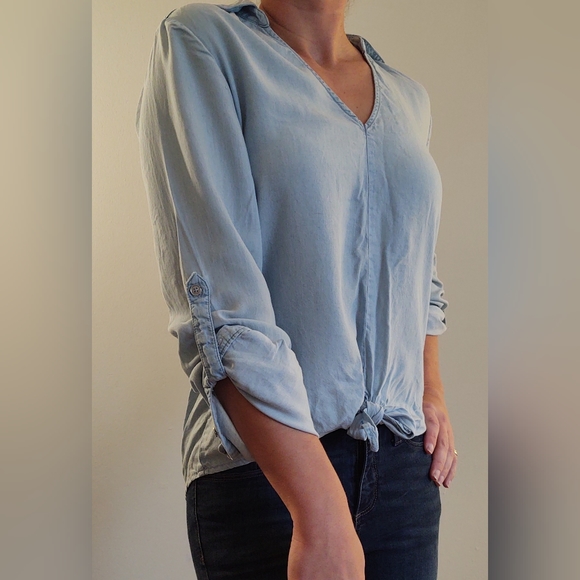 Soho Soft Chambray Baby Blue Shirt Front Tie - Picture 3 of 7